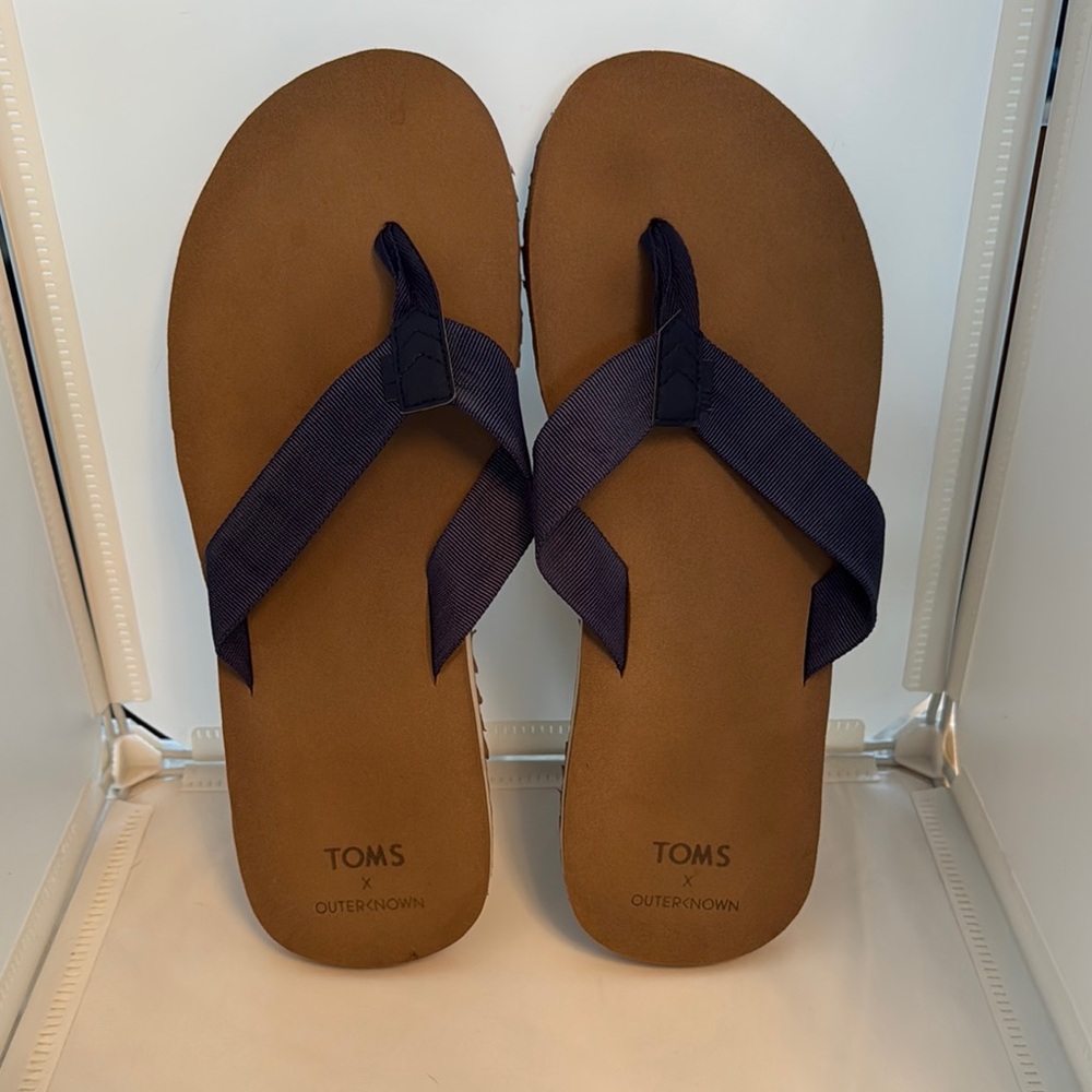 Outerknown Brown and Navy Flip-Flops